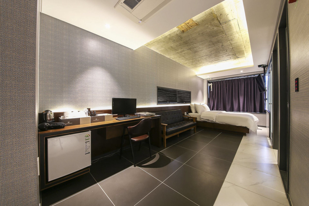 Zenith Hotel Bupyeong
