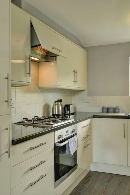 Karah Suites Friarn Lawn