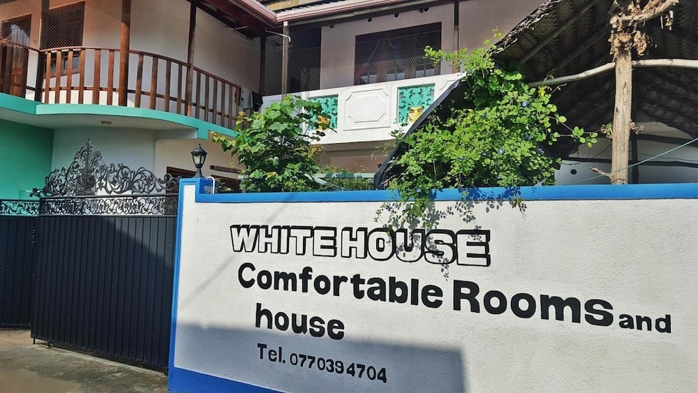 Ocean Air Guesthouse & Villa