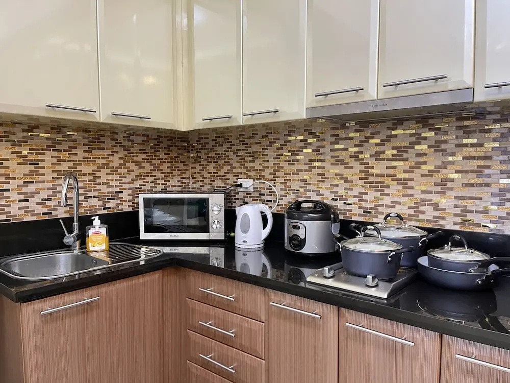 Spacious condo in Venice Luxury Residences