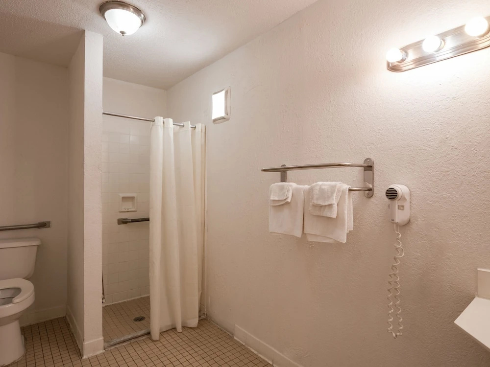 Haven Inn & Suites
