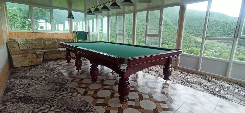 Kungut Hotel & Restaurant