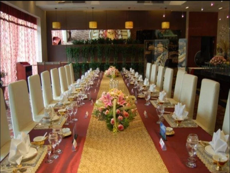 Yichang Guobin Garden Hotel