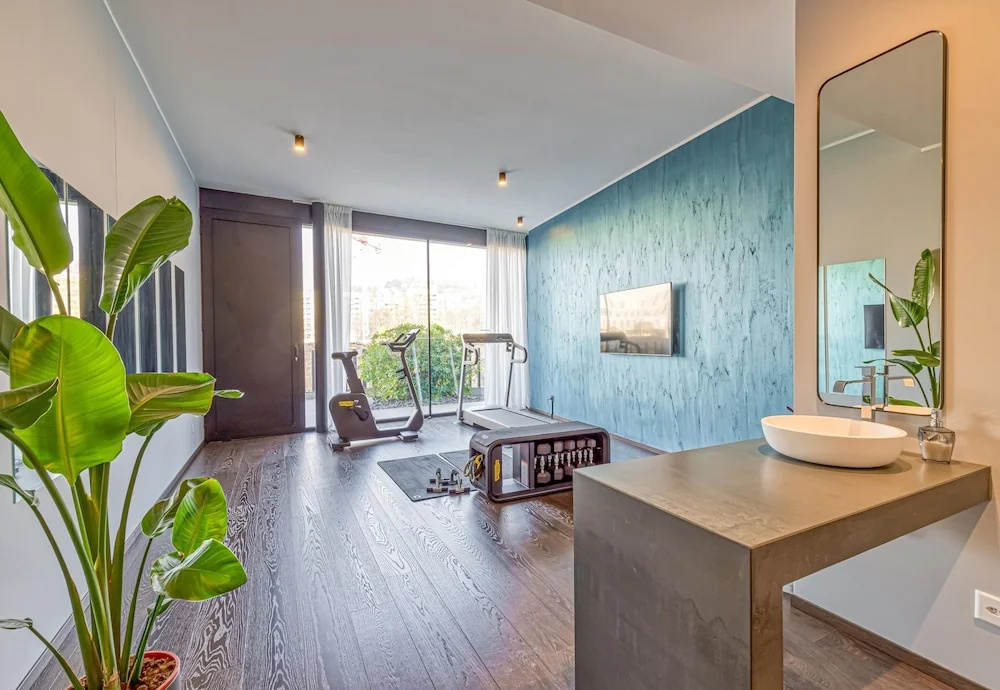 Icon H 304 Suite Micro-living
