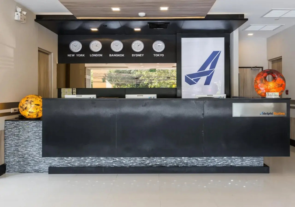 Adelphi Suites Bangkok