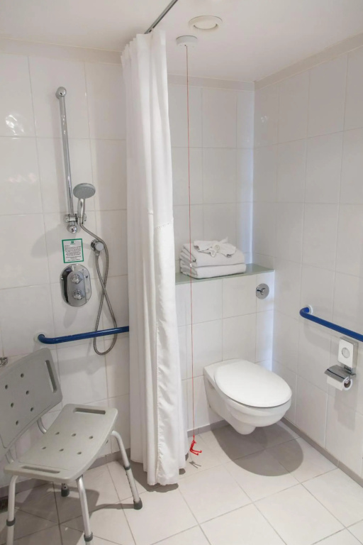 Holiday Inn London Camden Lock by IHG