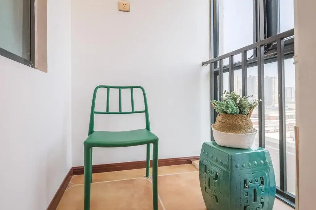 Zhengzhou Jinshui·North Third Ring Road International Trade Center· Locals Apartment 00163170