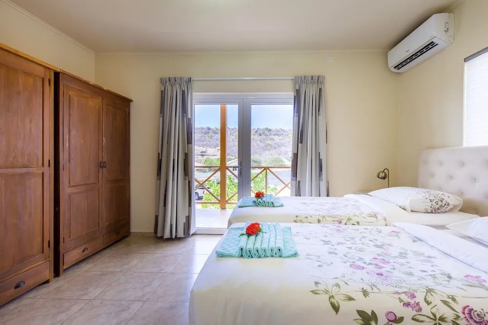 Ananda Curacao