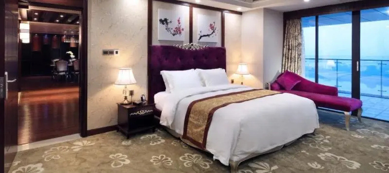 Sun Yat-sen University Kaifeng Hotel