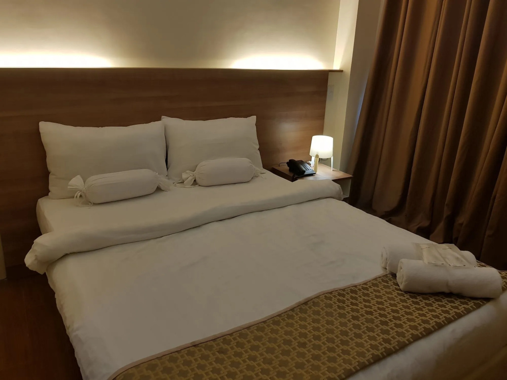 Sleep and Stay Hotel