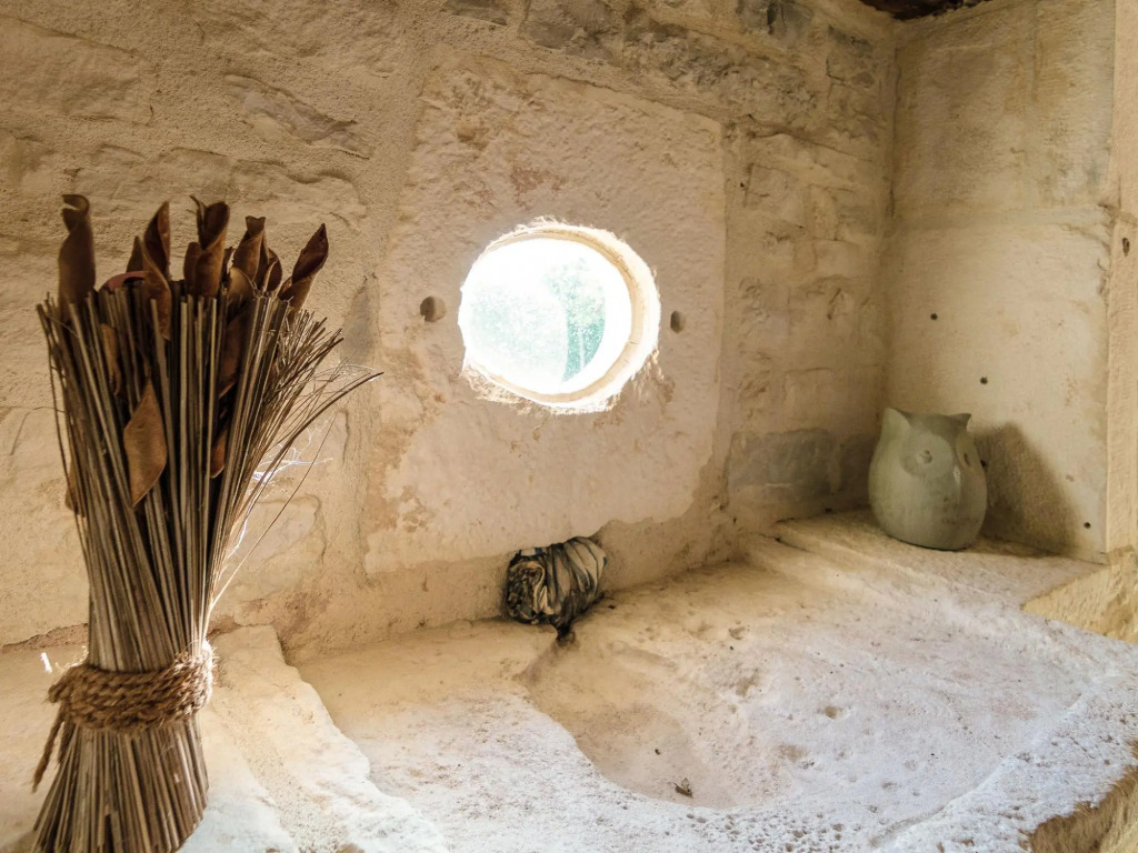 Slate-Roofed Hideaway