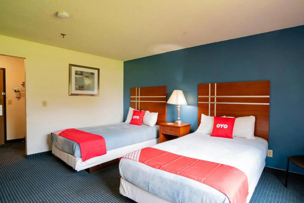 OYO Hotel Redwood Falls near Jackpot Casino