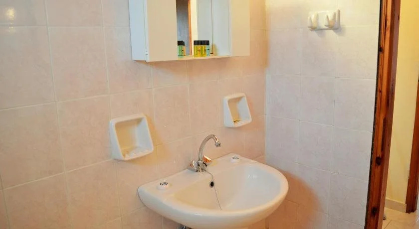 THIRES Guesthouse