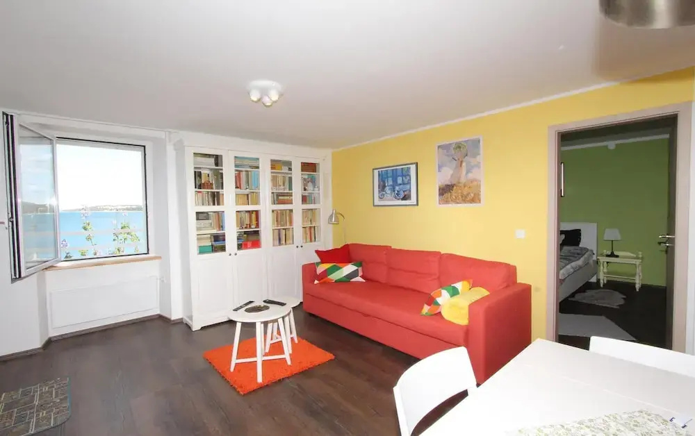 El Corsaro 2 One-bedroom Apartment With Sea View
