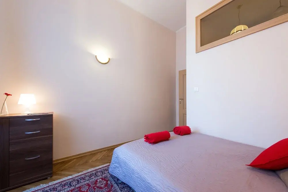 KrakowRentals - Family Apartment