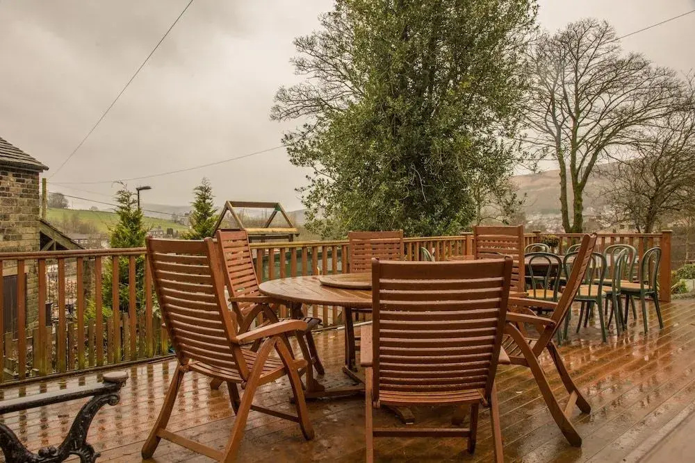 The Diggle Hotel