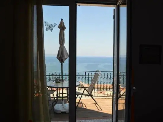 Violetta Rooms
