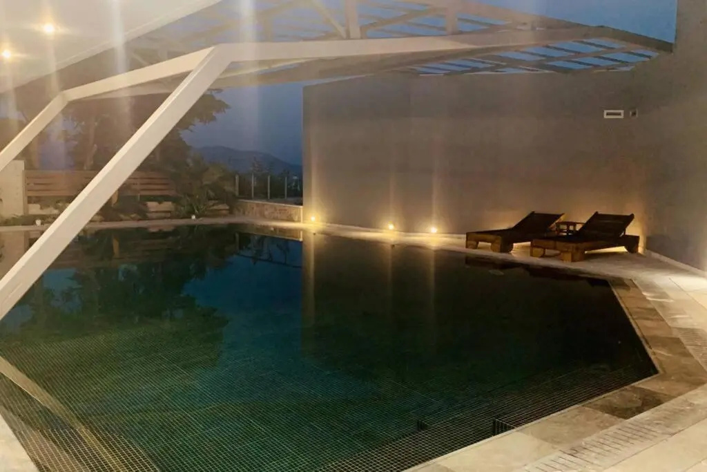 AKROTIRI ELEGANT SUITE No1