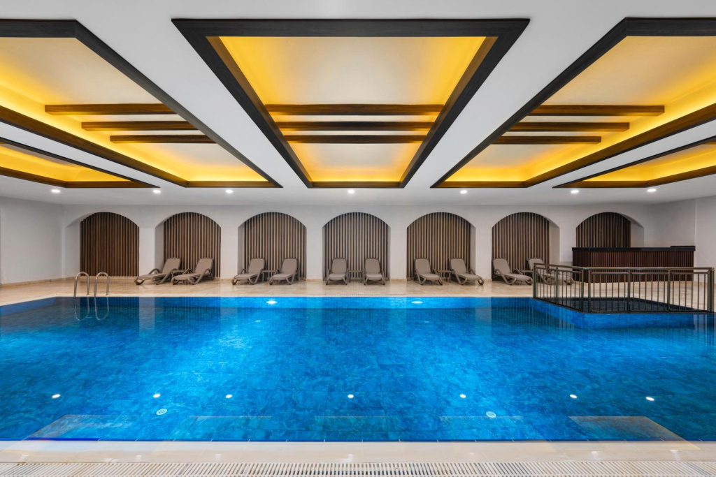 Ring Beach Hotel