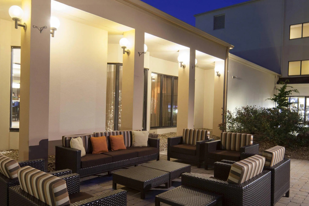 Courtyard Greenville Haywood Mall