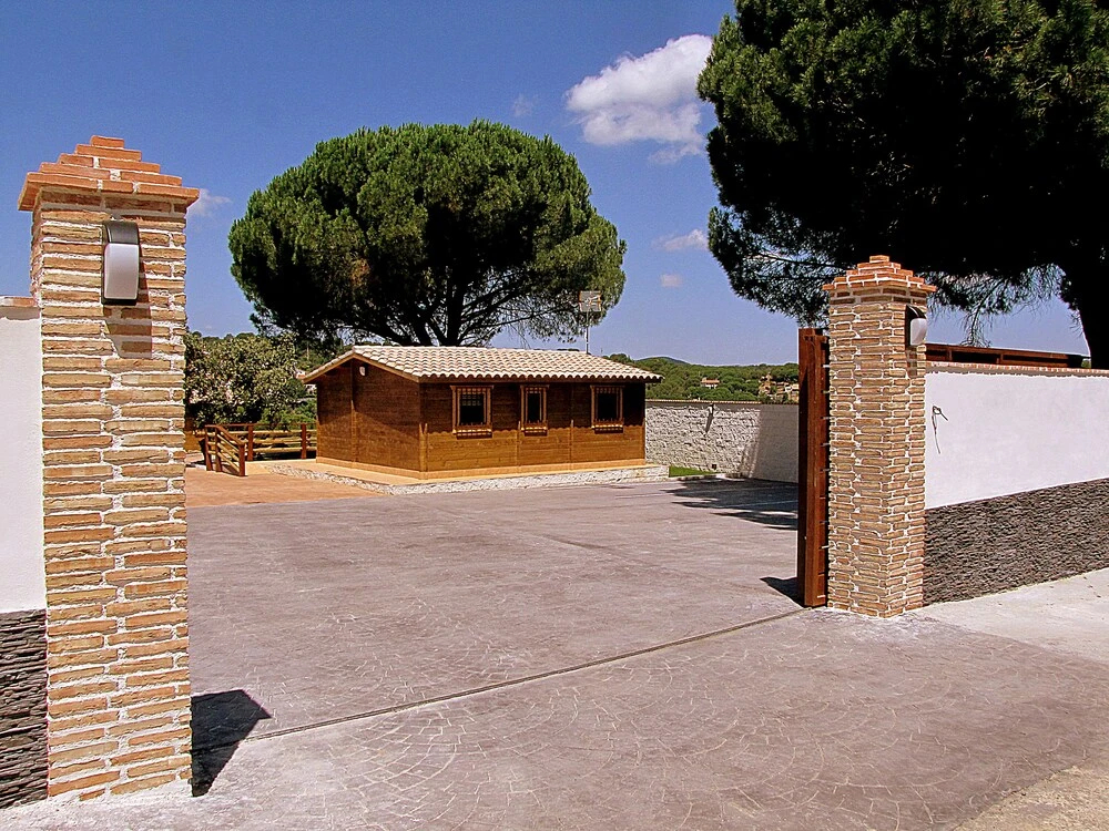 LAS CABAÑAS DEL LAGO En temporada incluye acceso piscina Las 2 columnas