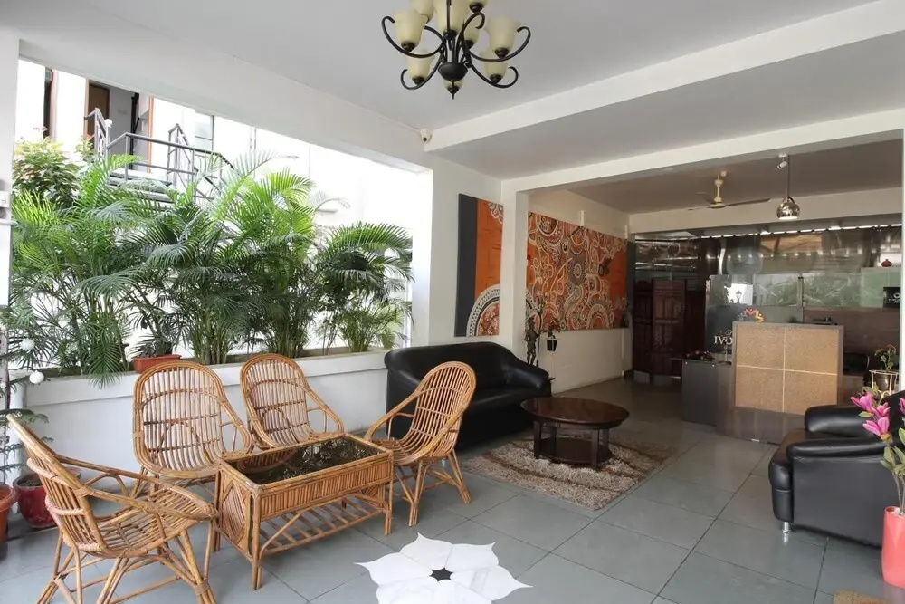 Treebo Ivory House