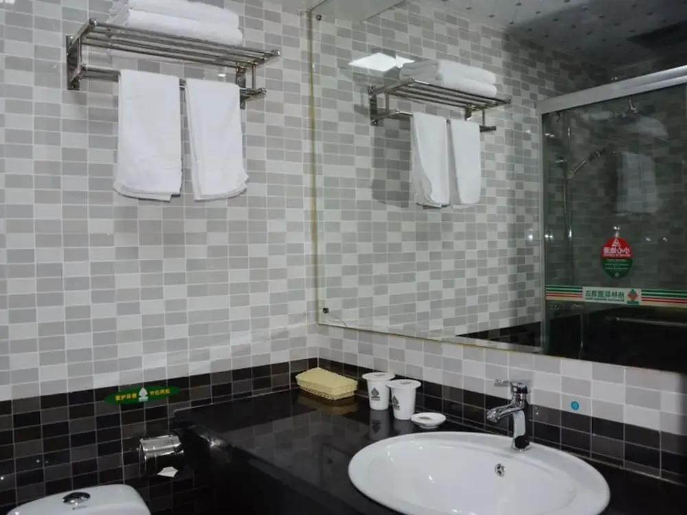 GreenTree Alliance Ganzhou Development Zone South Huajian Road Hotel