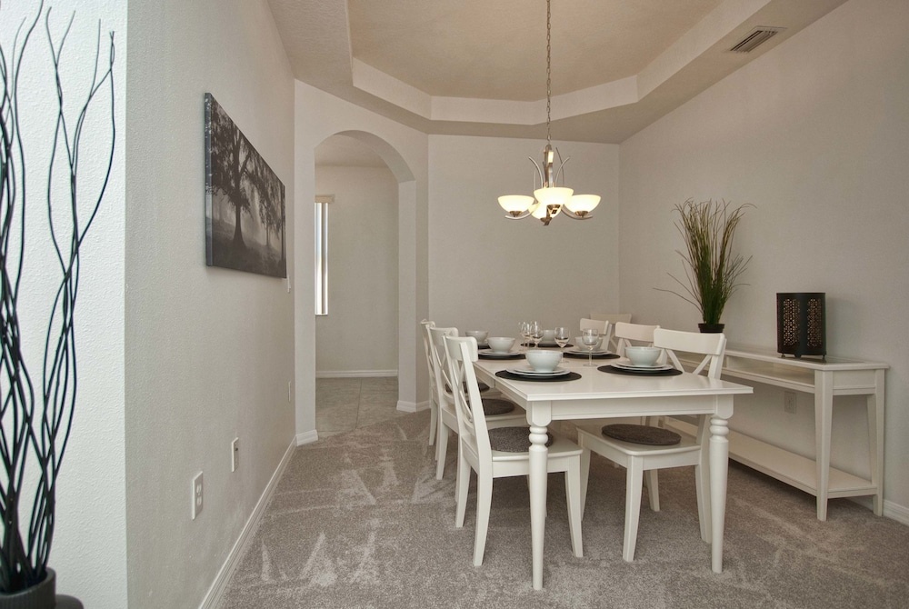 Calabay Parc 4 Bedroom House w Pool - 4801CP