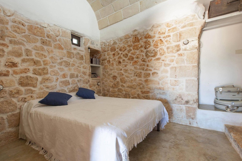 Trullo Coco by Perle di Puglia