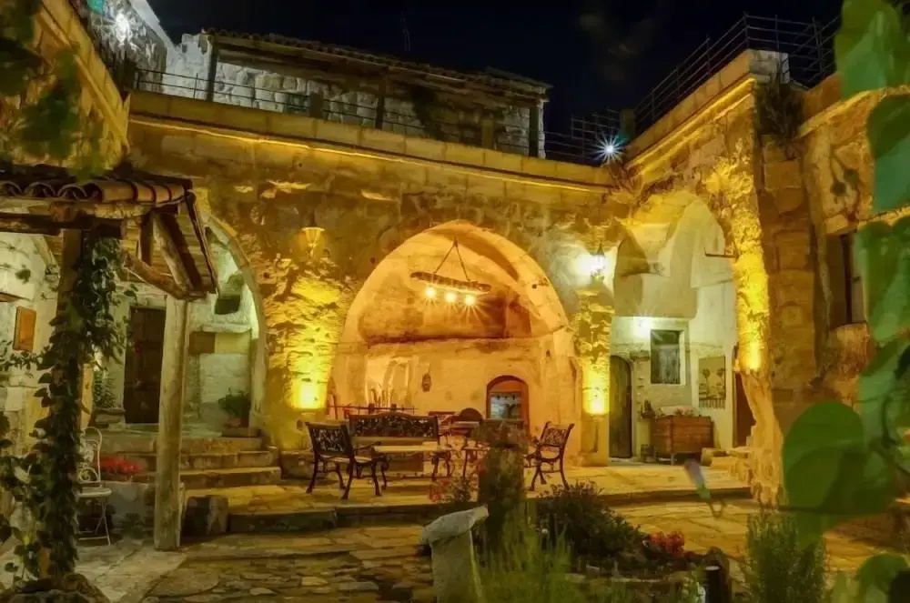 Gibos Cave Hotel