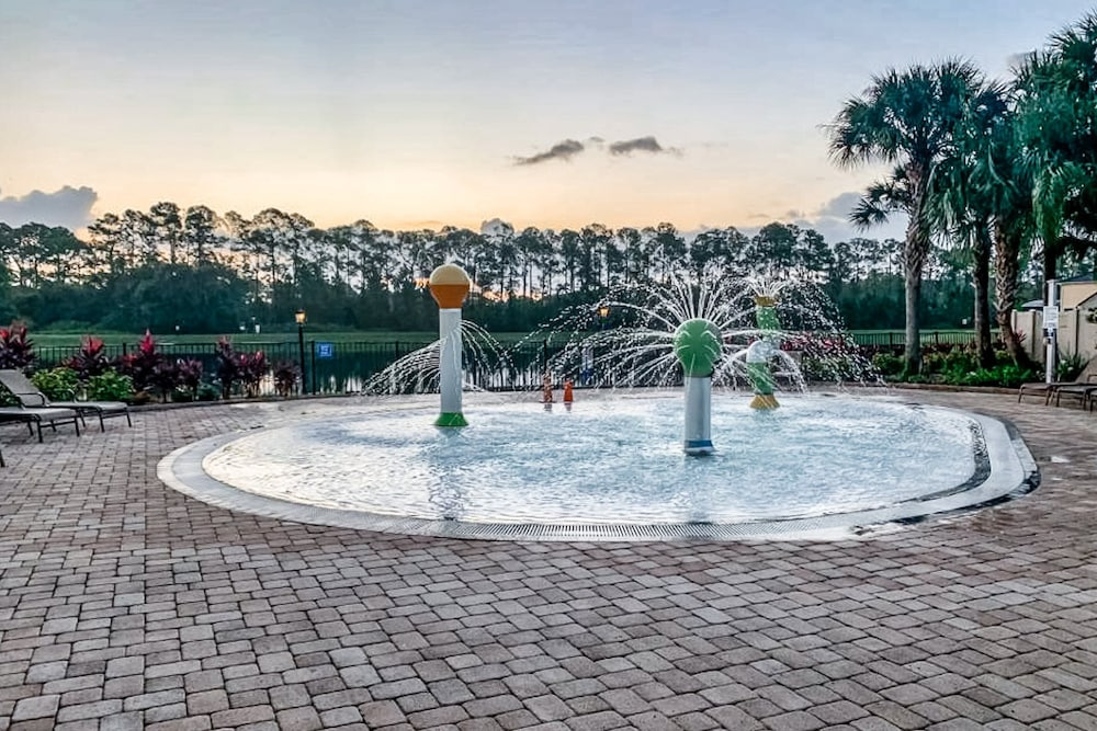 Dog-friendly Home With Private Pool, High-speed Wifi, Central AC, & Washer/dryer