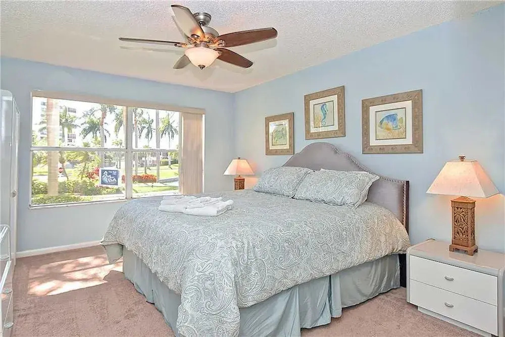 Vista Verde East 8162 - Two Bedroom Condo