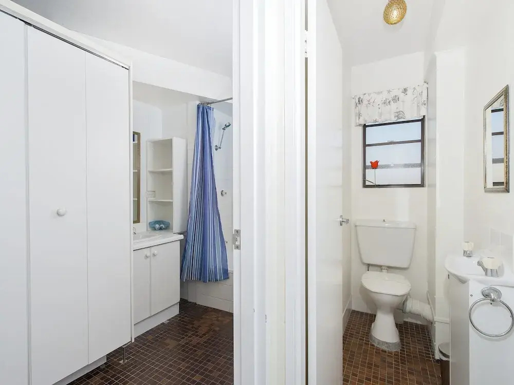 Intrepid, Unit 8/3 Intrepid Close