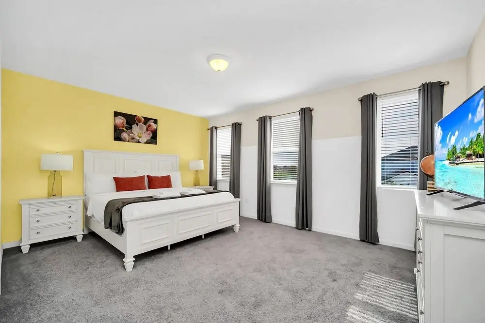 Stunning Villa With Themed Room's and Game Room, Right Across From the Club House #7sl9003