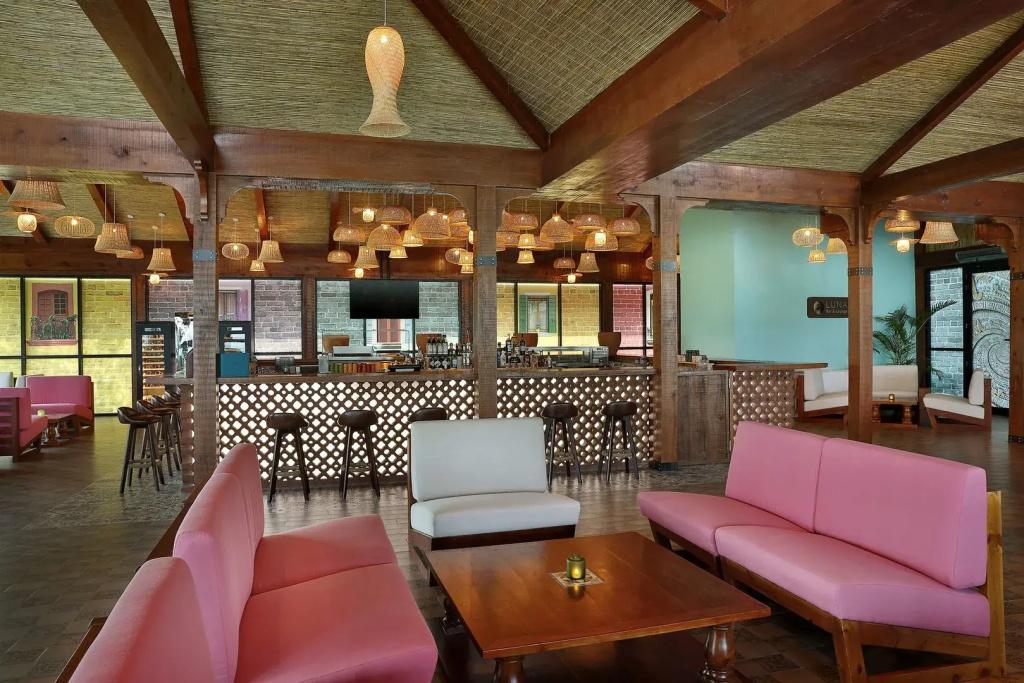 Anantara World Islands Dubai Resort