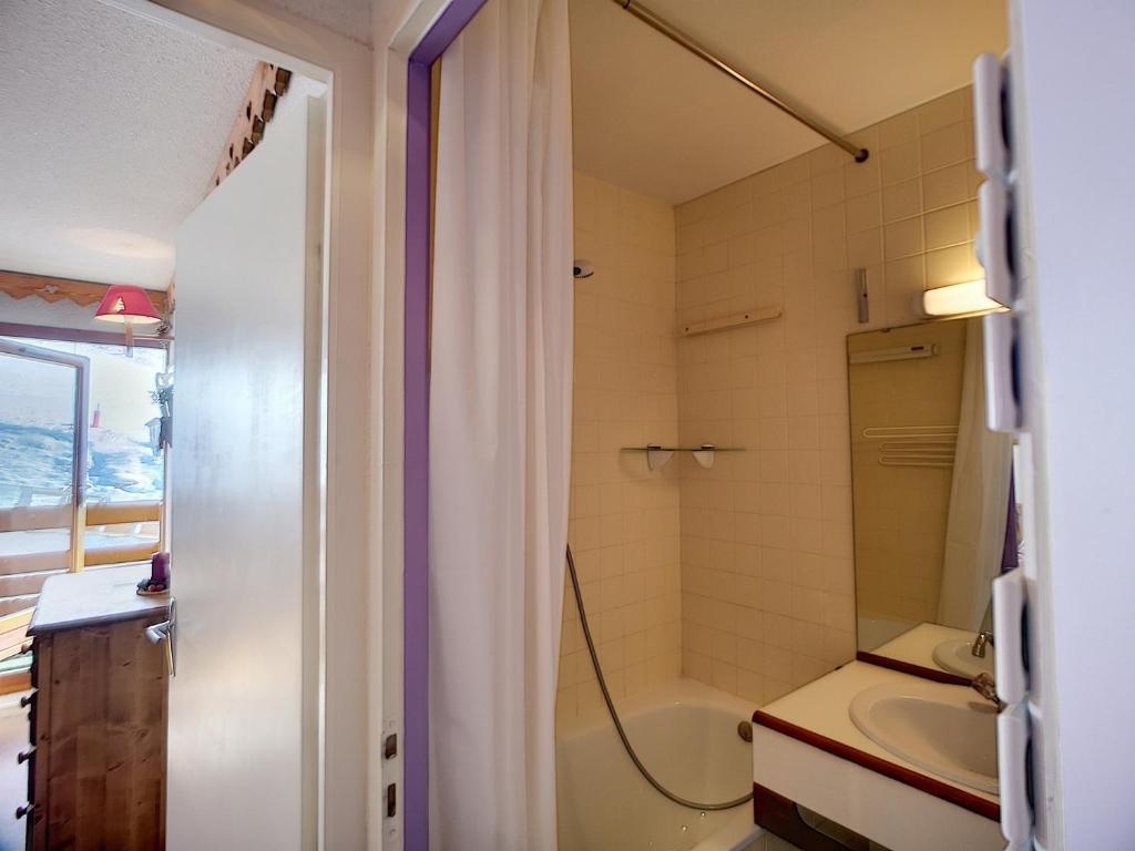 Appartement Les Menuires, 2 pièces, 4 personnes - FR-1-178-303