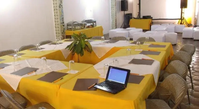 Hotel Colonial