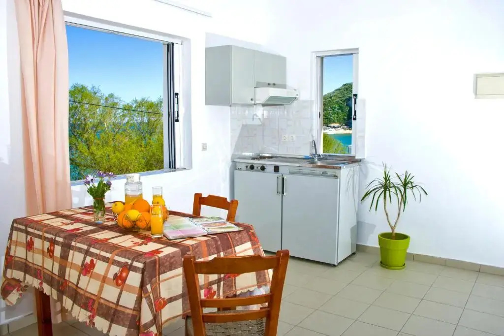 Garifalo Apartments