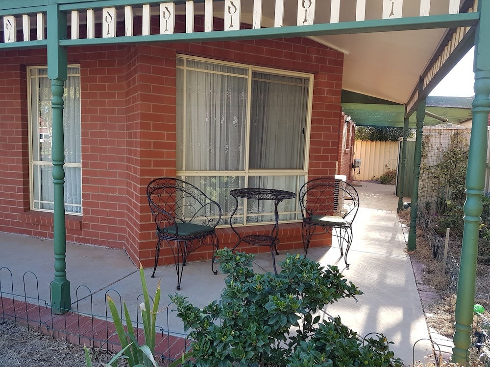 Cobram Cottage
