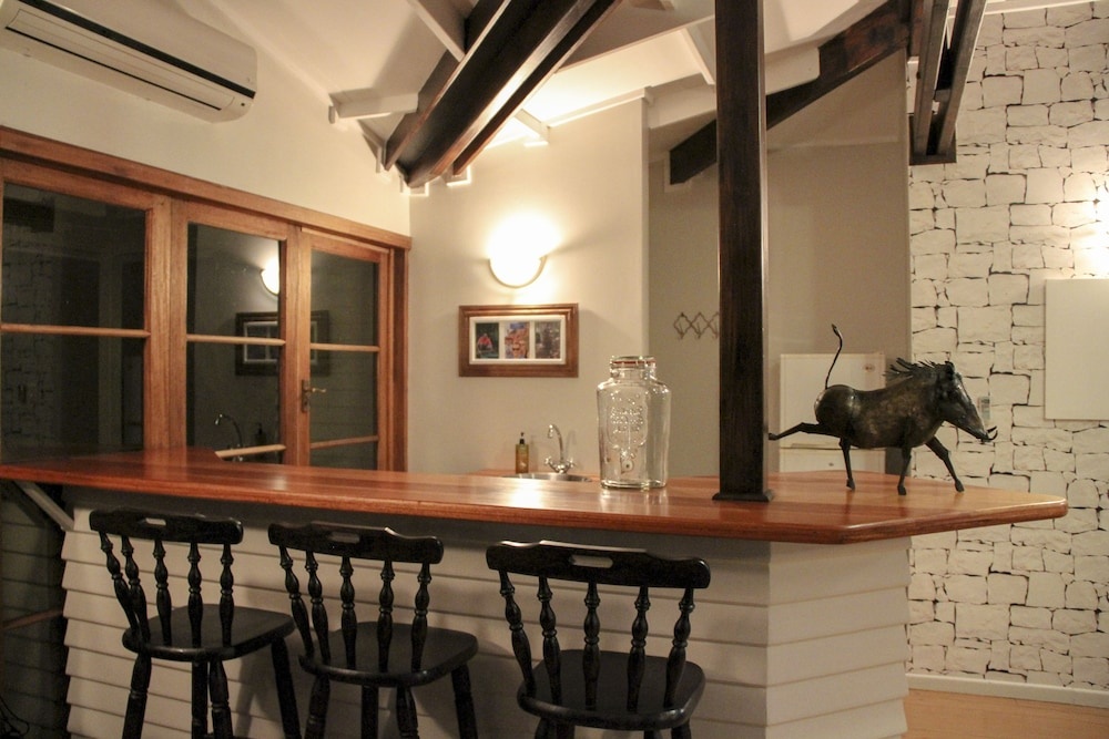 Khangela Private Game Lodge - Self Catering - Bedrooms Three-Private Chalets - Hluhluwe