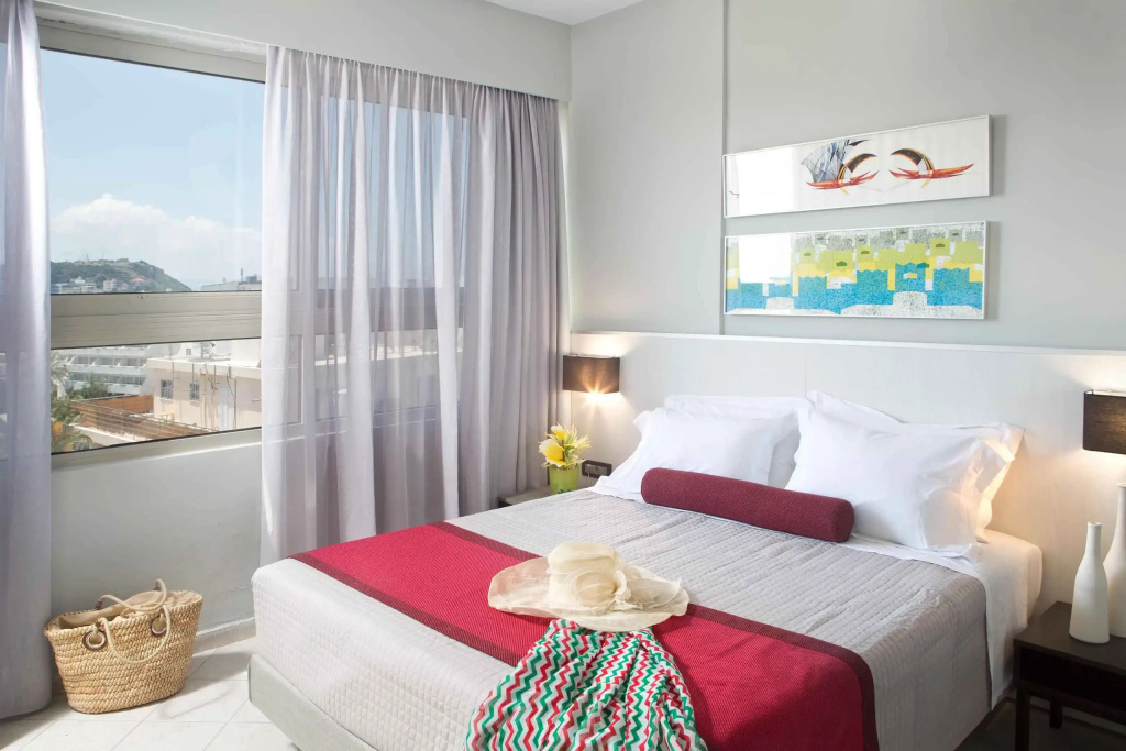 Aquamare City+Beach