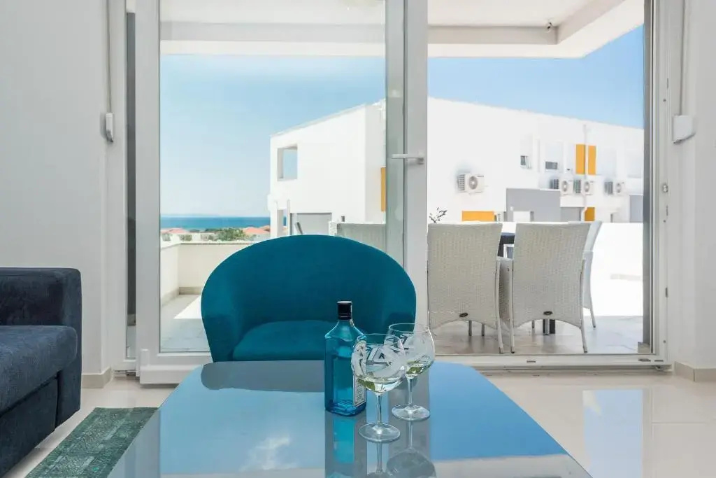 Merima 2 luxury & modern ap. for 7 with a pool