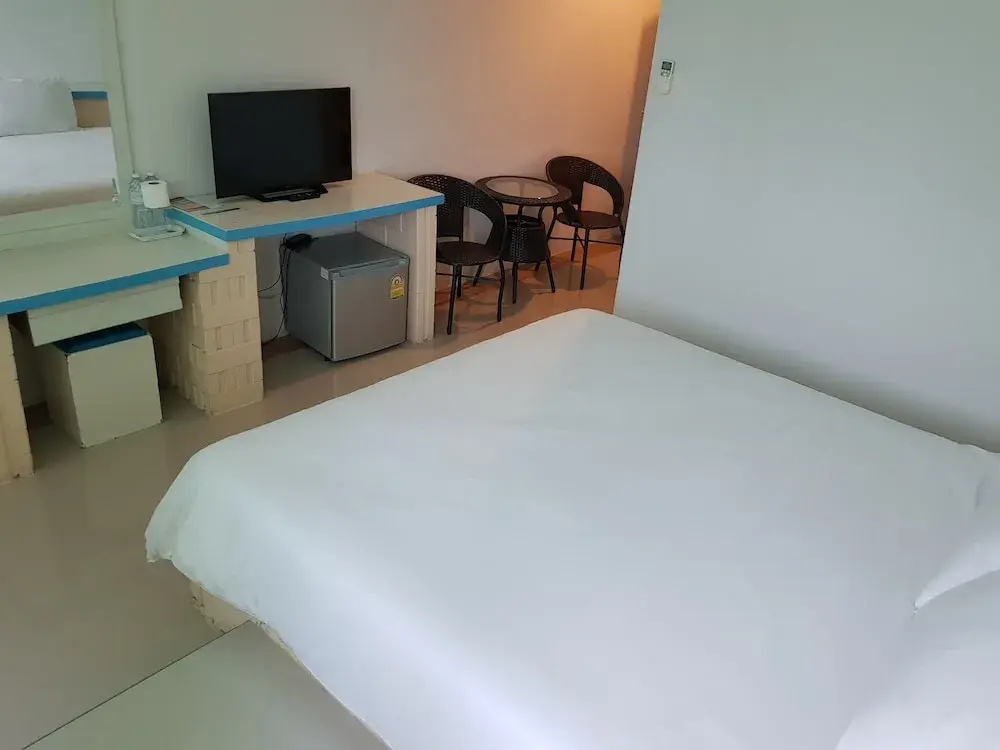 Prachuap Saam Ao Hotel