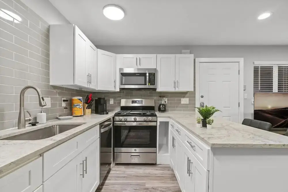 Stylish Studio Zilker Evonify