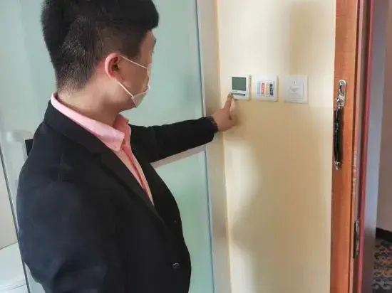 Pai Hotel  (Shijiazhuang Zhaiying South Street Sky Garden Store)