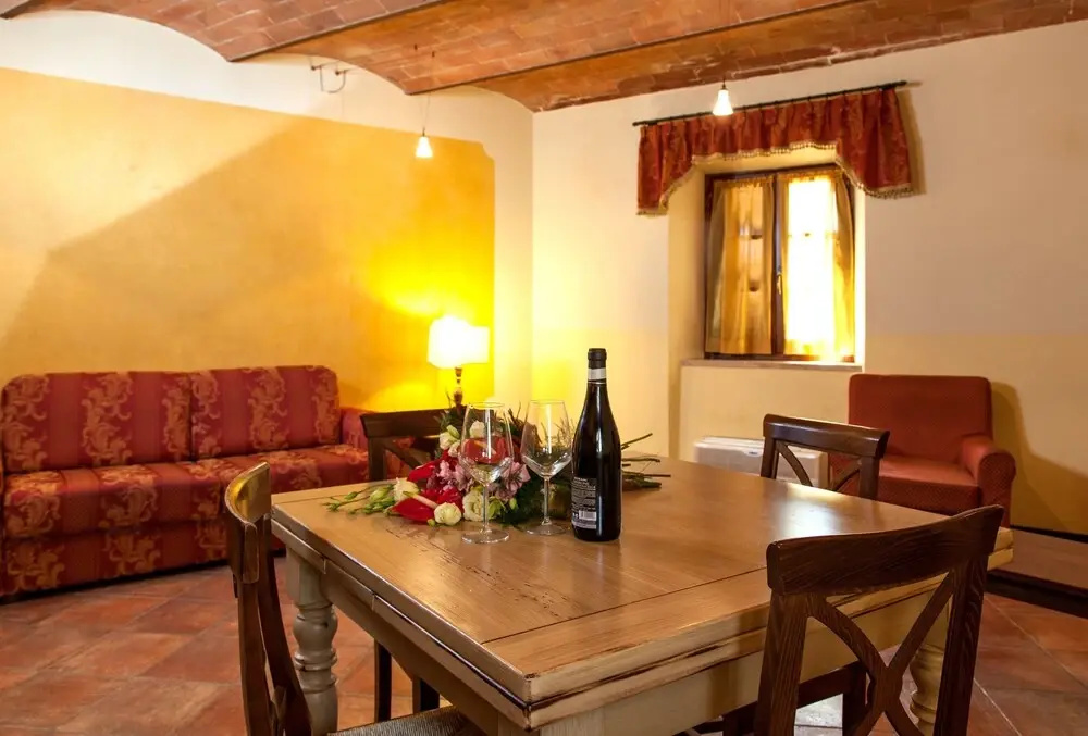 Casciana Apartments