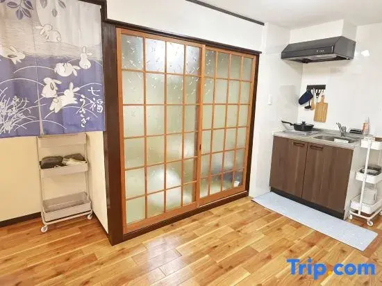YUME Tengachaya | 60m Japanese-style detached house (two floors)  Direct to KIX & Namba | 3 Lines
