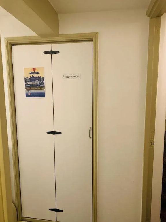 Amsterdam Central Guest House