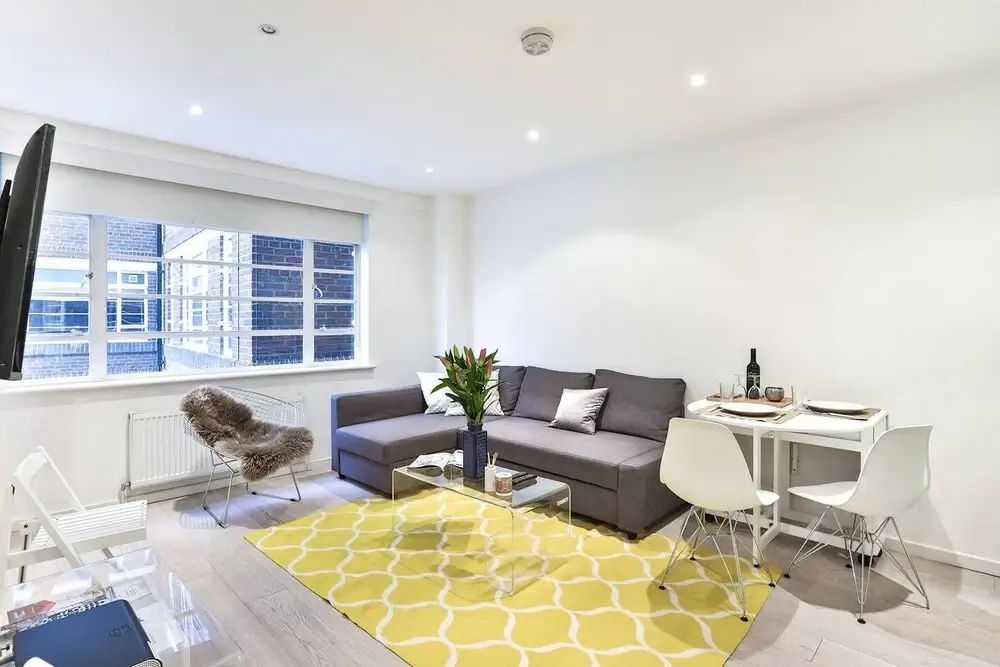 Luxurious and Spacious 1 Bedroom Apartment - South Kensington/ Chelsea