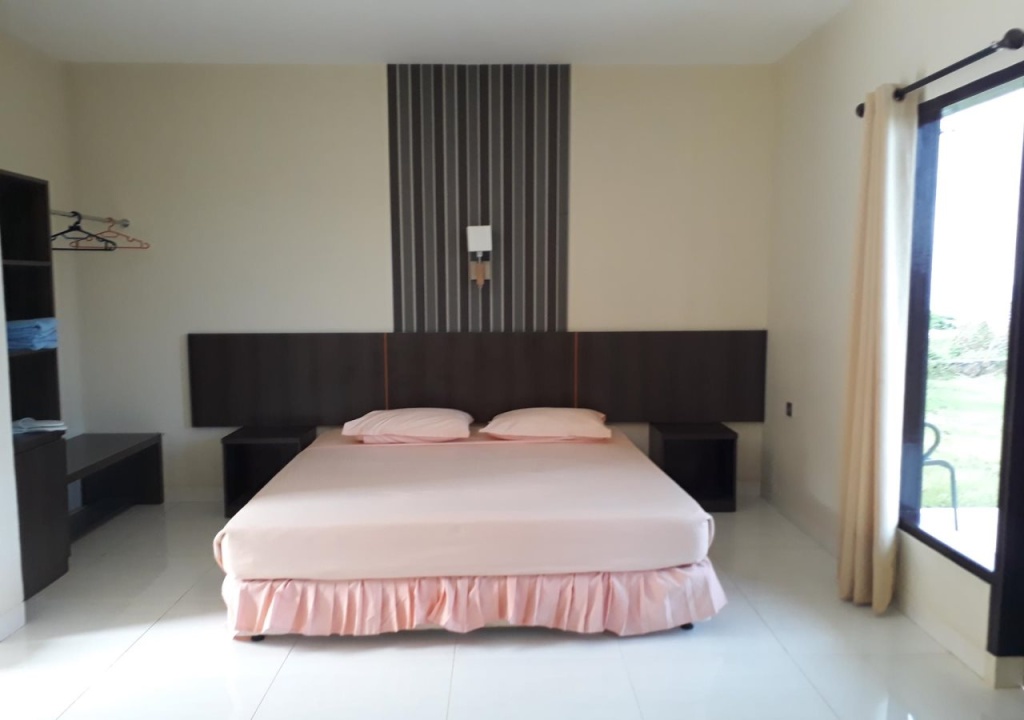Bukit Kenari Hotel & Restaurant